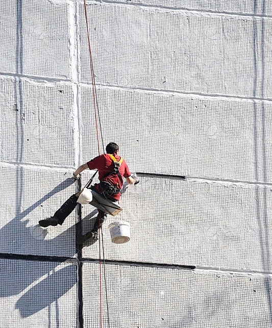 西安冠盾精准破局外墙漏水难题 专业技术守护古城安居
